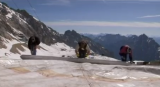 Zugspitze wordt ingepakt met zeil